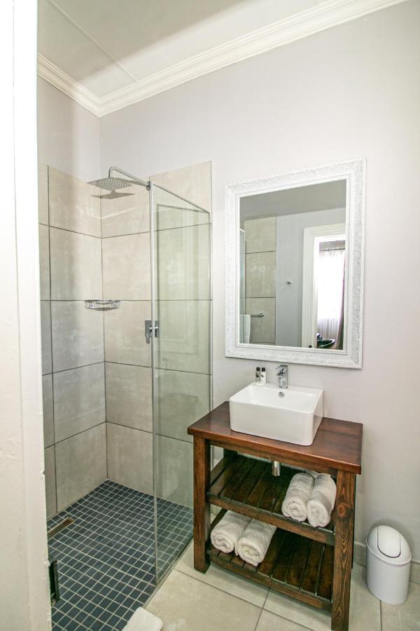 Victorian Square Guesthouse Graaff-Reinet Eksteriør bilde
