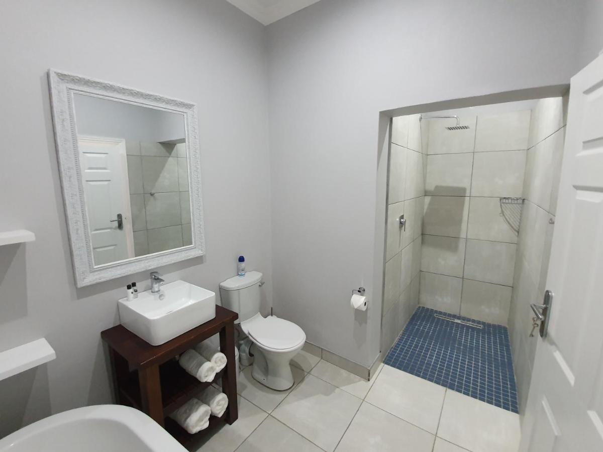 Victorian Square Guesthouse Graaff-Reinet Eksteriør bilde